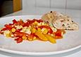 Tomaten - Paprika - Pfanne mit Schafsk&auml;se