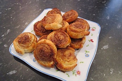 Zimtschnecken aus Blätterteig 3