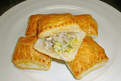 Bl&auml;tterteigt&auml;schchen mit Spargel - Prosciutto - Mascarpone - F&uuml;llung