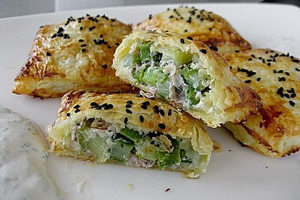 Bl&auml;tterteigt&auml;schchen mit Spargel - Prosciutto - Mascarpone - F&uuml;llung 4