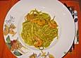 Pasta mit Garnelen in Kokoscurryso&szlig;e