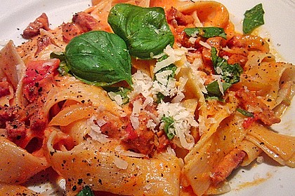 Pasta mit Chorizo - Zwiebel - Sauce 4