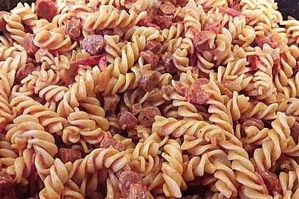 Pasta mit Chorizo - Zwiebel - Sauce 38