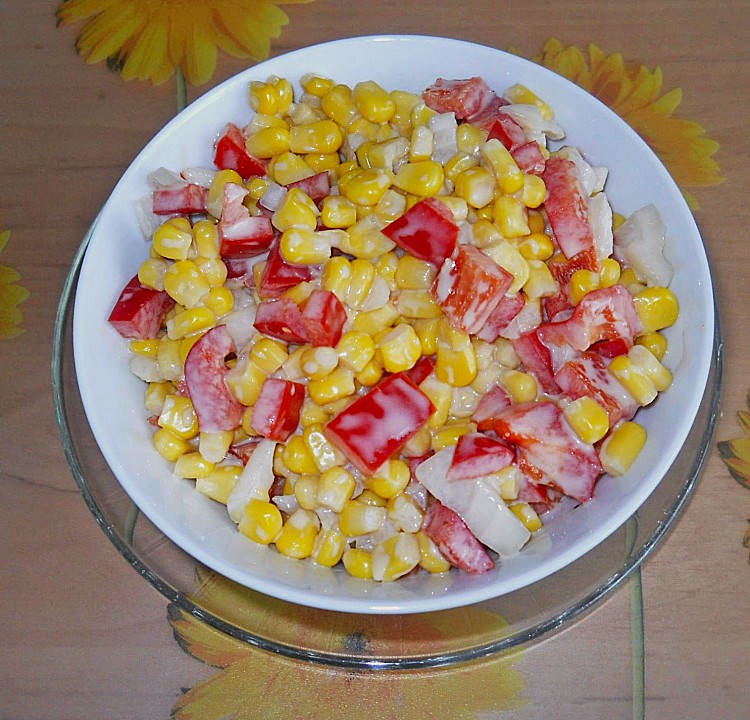 Maissalat Mit Rotem Paprika Und Sauerrahmdressing Von Gabipan Chefkoch De