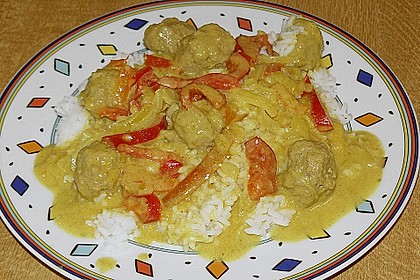 Hackfleischb&auml;llchen in Curry - Rahmso&szlig;e 2