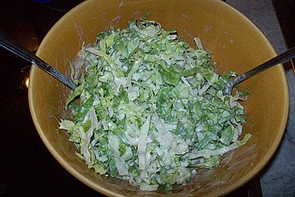 Endiviensalat mit Zwiebel - Sahnedressing 8
