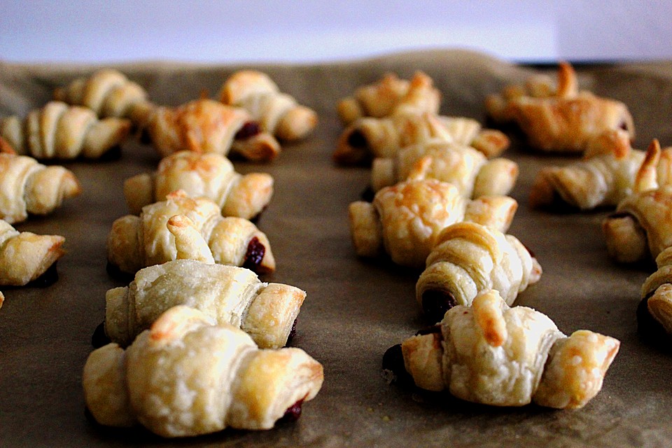 520700 960x720 schoko croissants