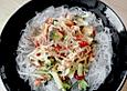 Warmer Glasnudelsalat mit Flusskrebsen