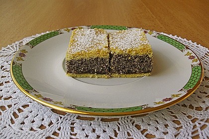 Gedeckter Walnusskuchen 1
