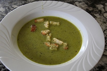 Bärlauch - Sahnesuppe mit Croutons 18