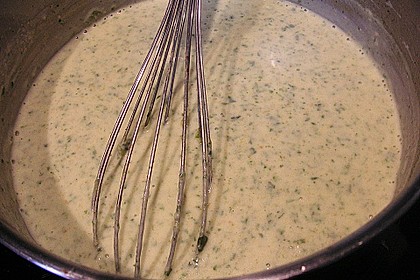 Bärlauch - Sahnesuppe mit Croutons 33