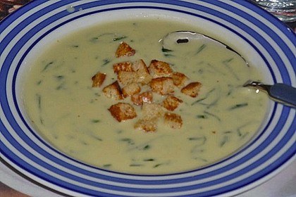 Bärlauch - Sahnesuppe mit Croutons 29