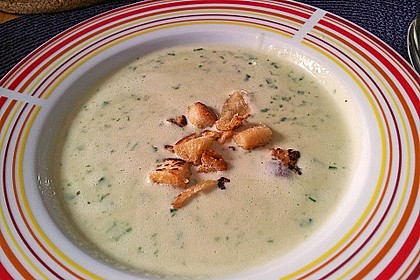 Bärlauch - Sahnesuppe mit Croutons 20