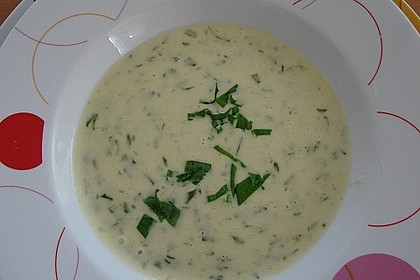 Bärlauch - Sahnesuppe mit Croutons 16