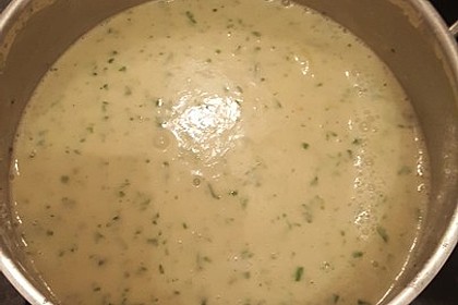 Bärlauch - Sahnesuppe mit Croutons 25