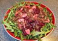 Rote Bete - Apfel - Rucola Salat mit Pumpernickel