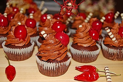 Marzipan Cupcakes 2