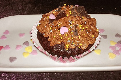 Chili Schoko Cupcakes mit Kirschf&uuml;llung 20