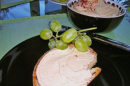 R&auml;uchertofuaufstrich 3