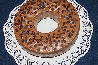 &Uuml;berraschungseier - Kuchen mit Haseln&uuml;ssen 4
