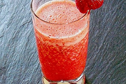 Ananas - Erdbeer - Shake