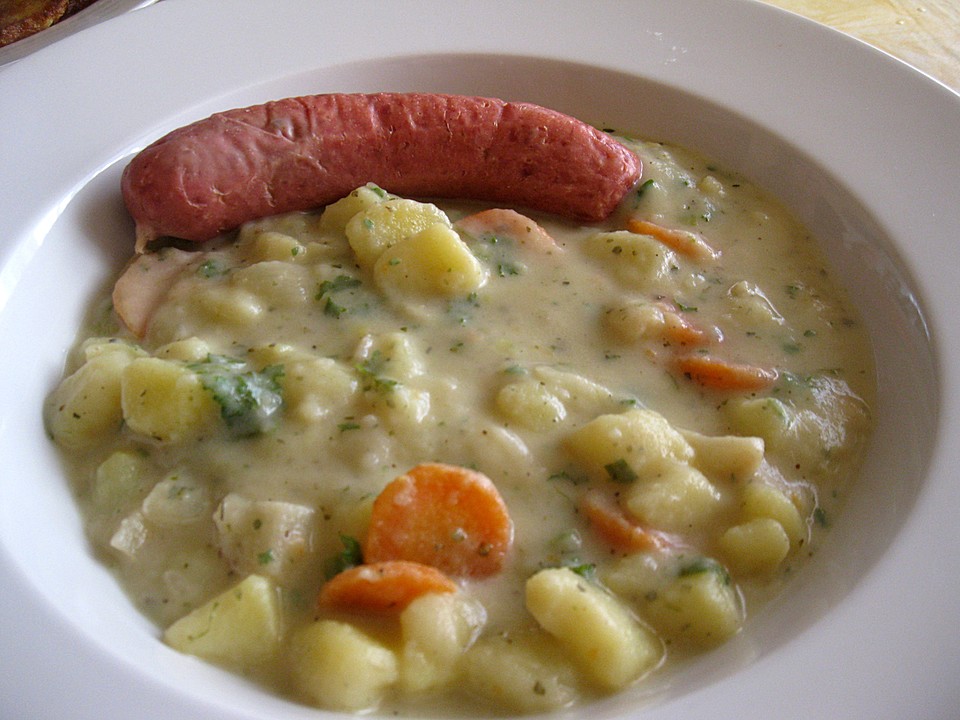 Gemüsesuppe mit Würstchen (Rezept mit Bild) von Kokiri_Salia | Chefkoch.de