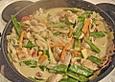 Gr&uuml;nes Thaicurry mit Reisnudeln und Gem&uuml;se