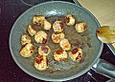 Reispfanne mit Champignons und grober Bratwurst