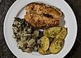 Lachssteaks mit Mangold und Backkartoffeln