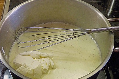 Spaghetti mit Walnuss-Käse Sauce 5