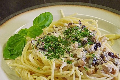 Spaghetti mit Walnuss-Käse Sauce 1