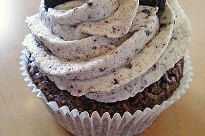 Oreo Cupcakes 30