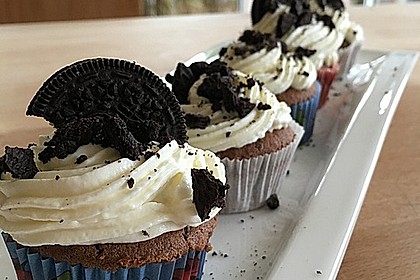 Oreo Cupcakes 11