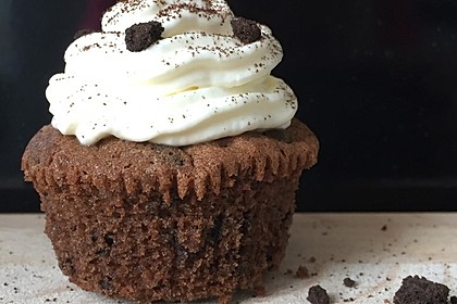 Oreo Cupcakes 16