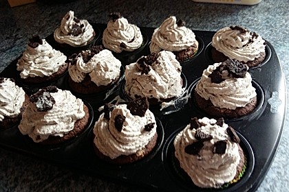 Oreo Cupcakes 75