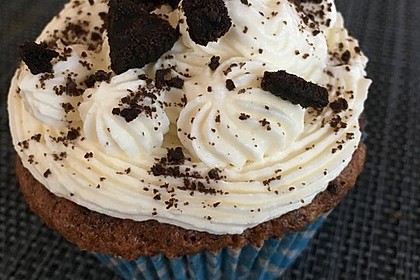 Oreo Cupcakes 32