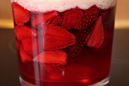 Erdbeeren in Sektgelee 4