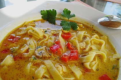 Pikante Thai Suppe mit Kokos und H&uuml;hnchen 7