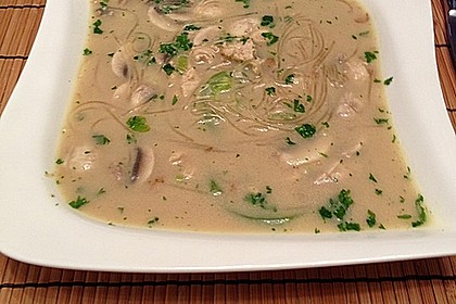 Pikante Thai Suppe mit Kokos und H&uuml;hnchen 14