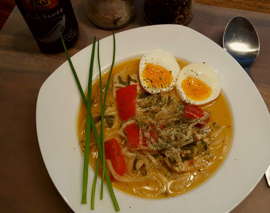 Pikante Thai Suppe Mit Kokos Und H Hnchen Von Mila D Chefkoch De