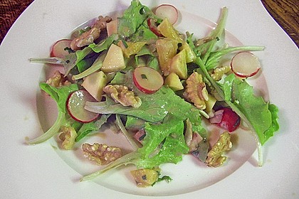 Pfl&uuml;cksalat