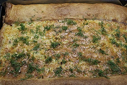 Schwedischer Lachskuchen 'Schwedenpizza' 71