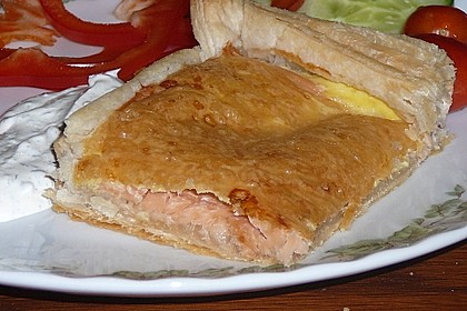 Schwedischer Lachskuchen 'Schwedenpizza' 51