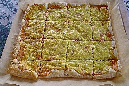 Schwedischer Lachskuchen 'Schwedenpizza' 61