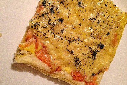 Schwedischer Lachskuchen 'Schwedenpizza' 45