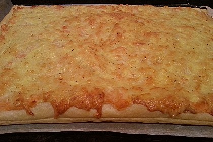 Schwedischer Lachskuchen 'Schwedenpizza' 48