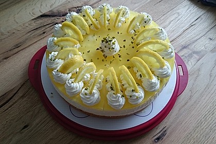 Einfache Zitronen - Joghurt - Torte 2
