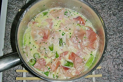 Spargel mit Schinken und Pasta 1