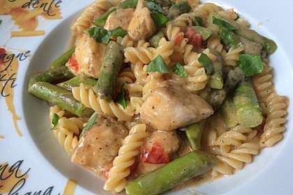 Spargel in rosa Basilikum - Käse - Sauce mit Filet vom Schwein, Huhn oder Pute 3