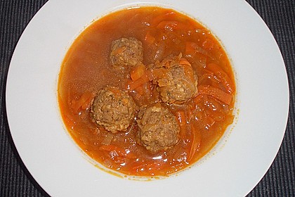 Zwiebelsuppe mit Hackb&auml;llchen 4